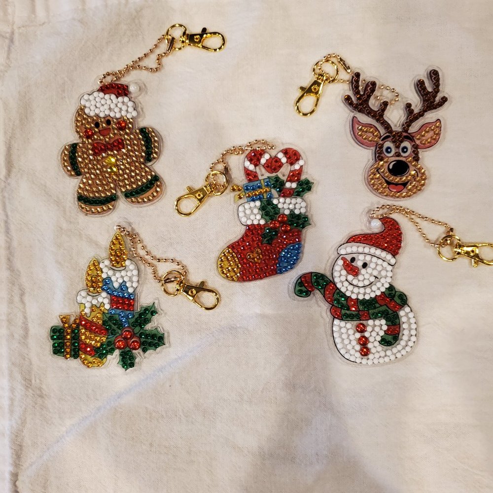 Set of 5 Finished Diamond Painting Christmas Ornaments/Keychains